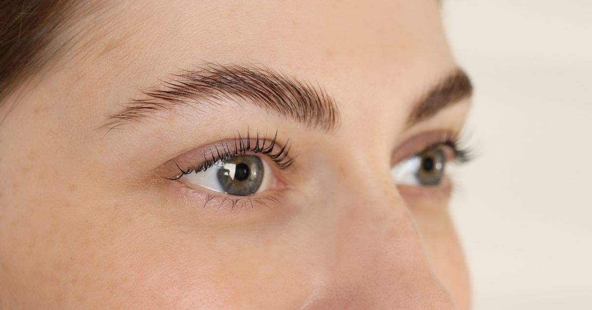 Lash Lift Comparison Close up of lifted eyelashes - Traditional lash lift vs Korean lash lift